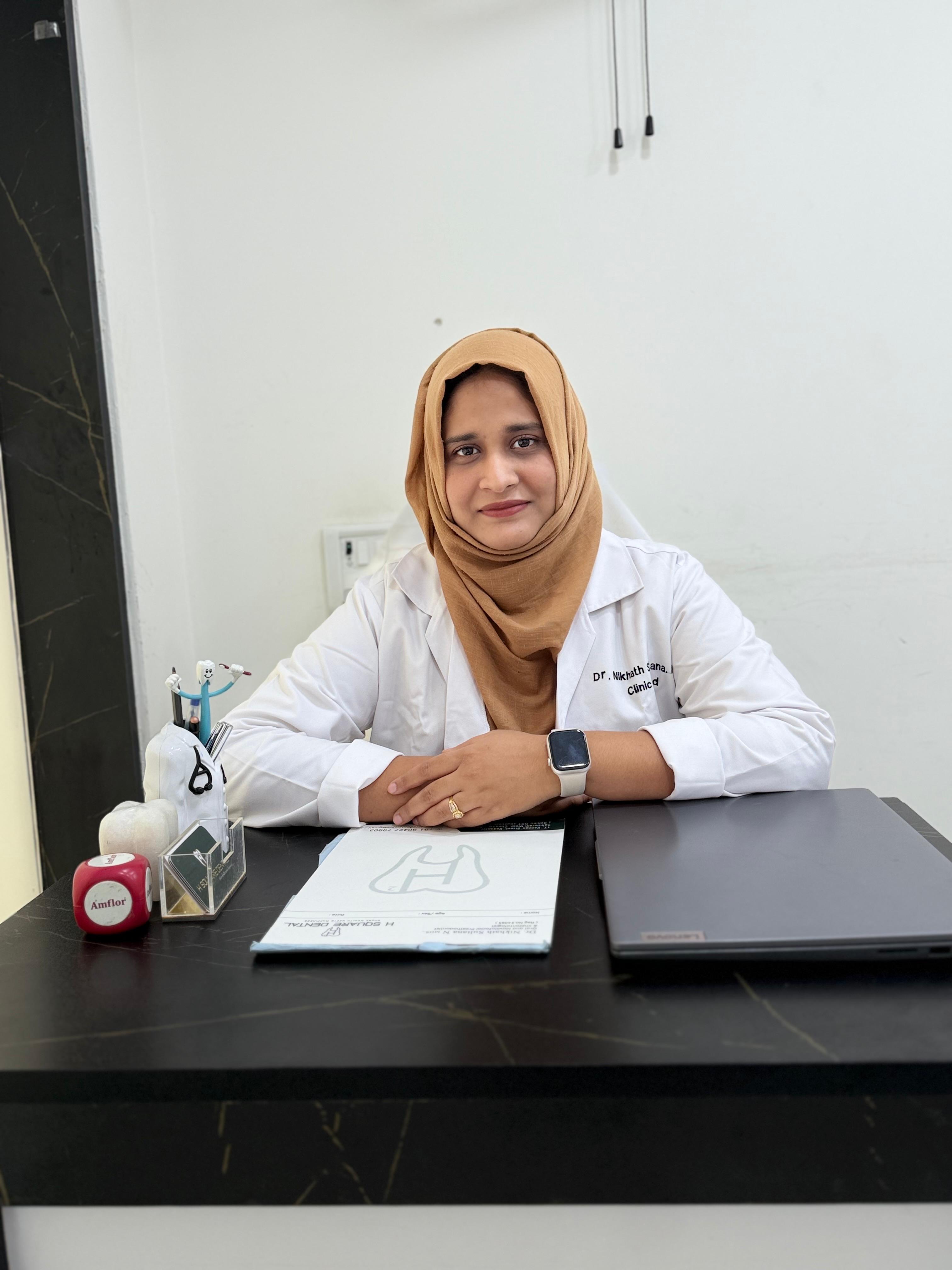 Team Of Doctors at H Square Dental